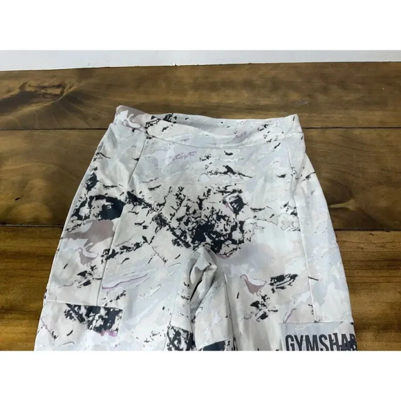 GYMSHARK | ORI LEGGINGS White Marble Print High Rise 7/8 Length Size Small - Picture 3 of 7